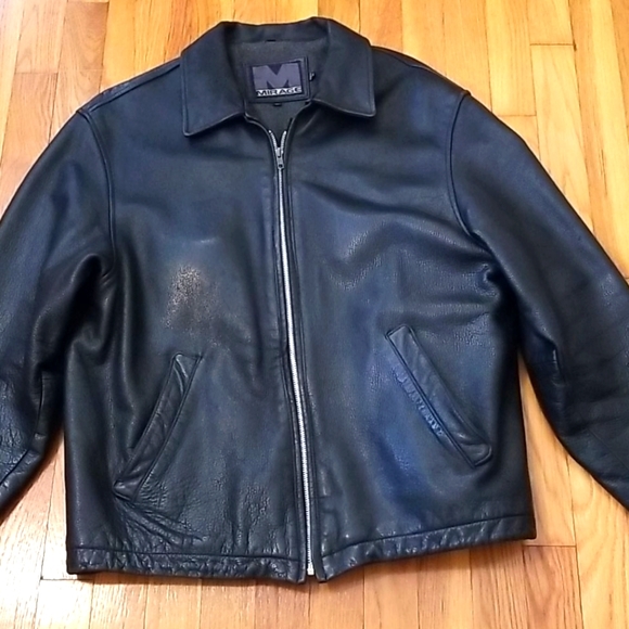 Vintage Leather Jacket - Picture 2 of 13